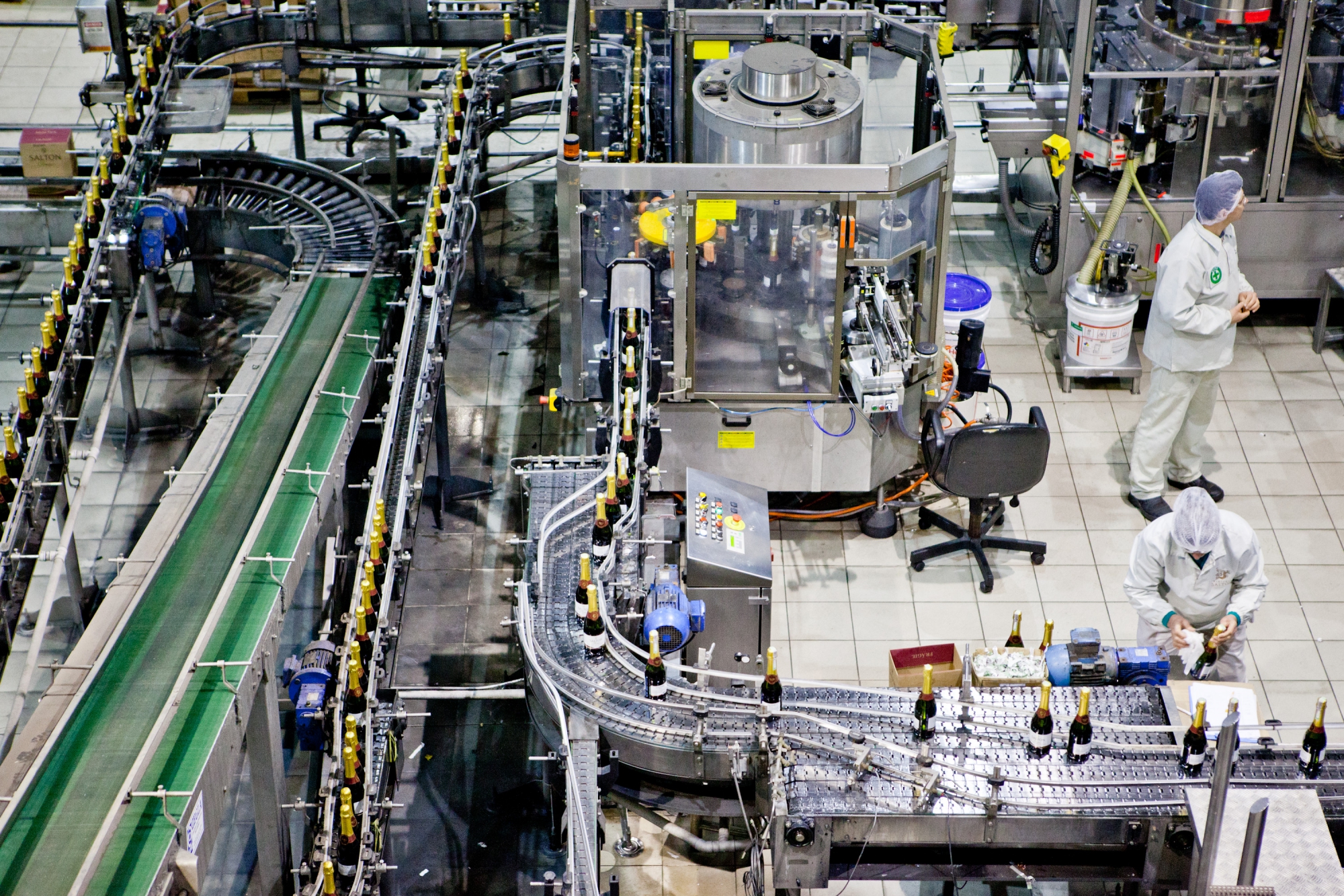 Ilustração blog https://dev.abs-brasil.com/noticia/abs-brasil/rs-podera-ter-fabrica-de-garrafas-da-owens-illinois